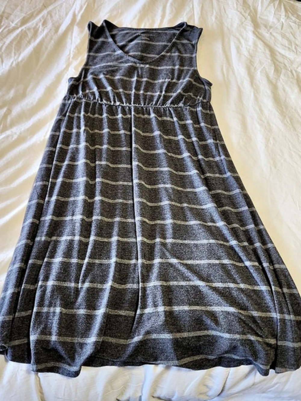 Liz Lange Maternity California Plaid Mini Dress in Black & Gray Size Medium